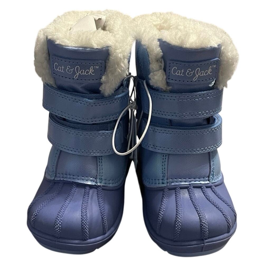 Cat & Jack Toddler 6 Snow Boot
